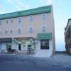 Отель Leading Wings Beach Apartments в Суре