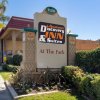 Отель Anaheim Discovery Inn & Suites в Анахайм