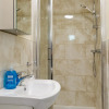 Отель St Mary's Modern Central Huge Studio Apartments, фото 11