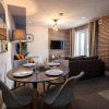 Отель Two Bedrooms Near Hillsborough, фото 6