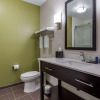 Отель Sleep Inn & Suites, фото 10