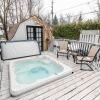 Отель Griffin House - Griffin House P7 3Bd 1bath Hot Tub, фото 16