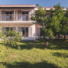 Отель Orange Grove Suites, фото 1