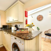 Отель Just Stay Wales - Castle Square Cottage, фото 11