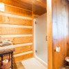 Отель Brevard Luxury Cabin, фото 15