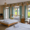 Отель The White Horse Coaching Inn Guest House, фото 4