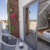 Отель Bed/breakfast The 95m Penthouse Boutiqu spa Resort, фото 4