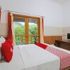 Отель OYO 92533 Harjuna Guest House, фото 17