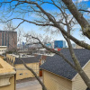 Отель CozySuites Oak Lawn with great rooftop, фото 21