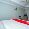 Отель OYO Flagship 18338 White Fort, фото 10