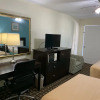 Отель American Inn And Suites, фото 5