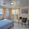Отель Lovely Royal Oak Unit < 10 Min to Vibrant Downtown, фото 3