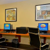 Отель Comfort Inn & Suites Near Universal Orlando Resort - Convention Ctr, фото 13