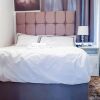 Отель Cosy Double Private Bedroom 23 в Дадлее