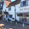 Отель The Old Vine Inn, фото 1
