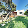 Отель Echo Park House 2 Bedrooms 2 Bathrooms Home, фото 20