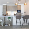 Отель Brand New Apt Modern 1br Amazing Marina Views, фото 14