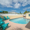 Отель Family Getaway Pool Patio Fire Pit Walk To The Beach, фото 4