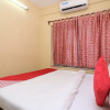 Отель OYO 14232 Behala Guest House, фото 1