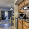 Отель Mountain Splendor 105 - Beautiful Condo In The Heart Of Gatlinburg 1 Bedroom Condo by RedAwning, фото 4