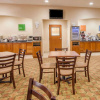 Отель Comfort Suites Eugene, фото 26