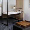 Отель SpringHill Suites Columbus Easton Area, фото 6