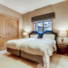 Отель Luxurious All-suite Ski W/ Hot Tub 5 Bedroom Duplex, фото 5