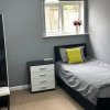 Отель Luton City Escape - Modern 1BR Apartment, фото 7