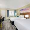 Отель Days Inn & Suites by Wyndham Clovis, фото 2