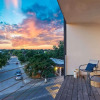 Отель 2BR Designer Condo East Downtown Austin, фото 13