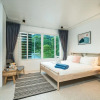 Отель Baycliff - Seaview 2 Bedroom apt With Jacuzzi Pool and Kitchen in Patong, фото 2