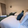 Отель Cosy Stay in Stoke on Trent By Villazu, фото 3
