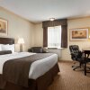 Отель Days Inn & Suites by Wyndham Sault Ste. Marie ON в Су-Сент- Мари