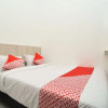 Отель Oyo 1060 Rungkut Mejoyo Selatan, фото 5