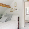 Отель Mill House Cottage Star Stay on Cotswold, фото 8