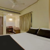 Отель OYO 17104 Flagship Hotel Kapil Residency, фото 3