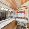 Отель New Listing! Modern Tahoe Donner Getaway 3 Bedroom Home, фото 10