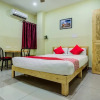 Отель Sri Royal Palace by Oyo Rooms, фото 3