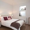Отель Beautiful 2-bed Apartment in London, фото 3