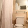 Отель East Village 1 Bedroom Apartment - RNU 65216, фото 6
