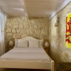 Отель Private Two-house Villa With Pool in Olive Garden, фото 2