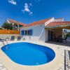 Отель Charming Villa in Jasenice With Pool, фото 30