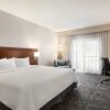 Отель Courtyard by Marriott Lubbock, фото 3