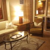 Отель SpareTime Resorts at The Signature Condo Hotel, фото 15