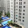Отель Minimalist 1BR with Pool View at Bassura City Apartment, фото 11