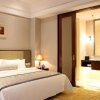 Отель Gloria Plaza Hotel Qingdao, фото 5