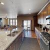 Отель New Listing! Mountain W/ Hot Tub & Deck 5 Bedroom Townhouse, фото 17