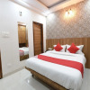 Отель OYO 14387 Luxury Inn, фото 5