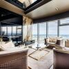 Отель Apartments in Sky Tower with Bathtub near the window, фото 7