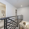 Отель Luxurious 3 Bedroom Brand NEW Town House, фото 7